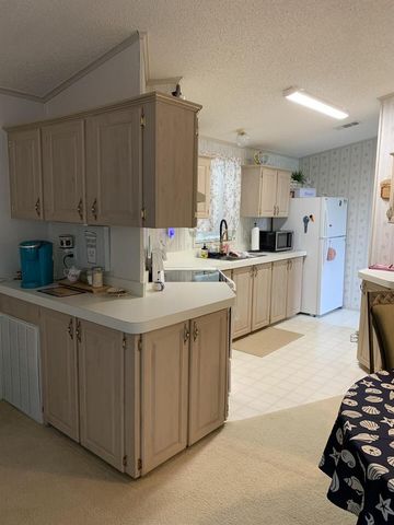 3 Mediterranean Boulevard E, Port St. Lucie, FL 34952