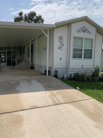 3 Mediterranean Boulevard E, Port St. Lucie, FL 34952