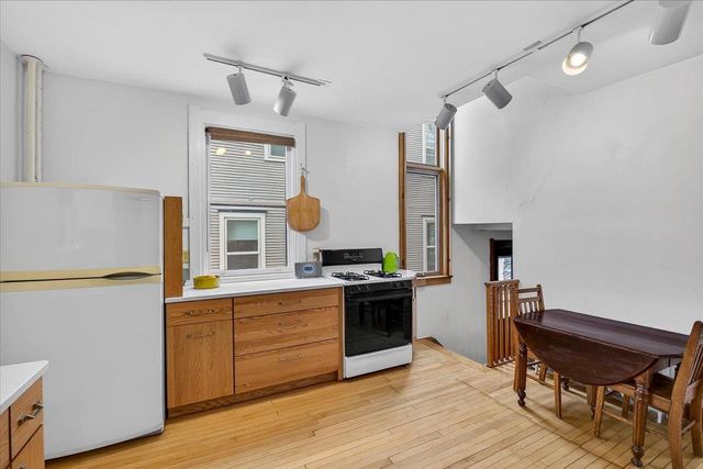 2121 West Lawn Avenue, Madison, WI 53711
