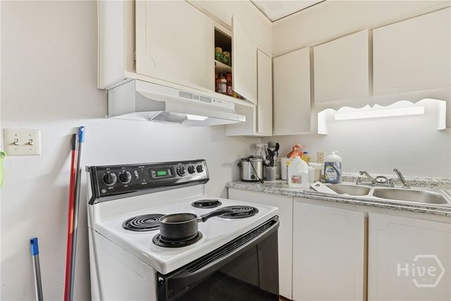 1532 Eleanor Street, Savannah, GA 31415