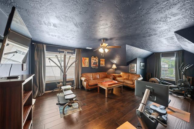 6407 Ashley Manor Drive, Spring, TX 77389