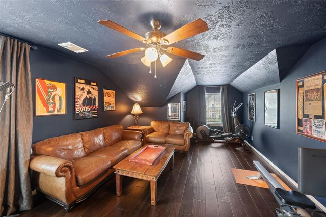 6407 Ashley Manor Drive, Spring, TX 77389