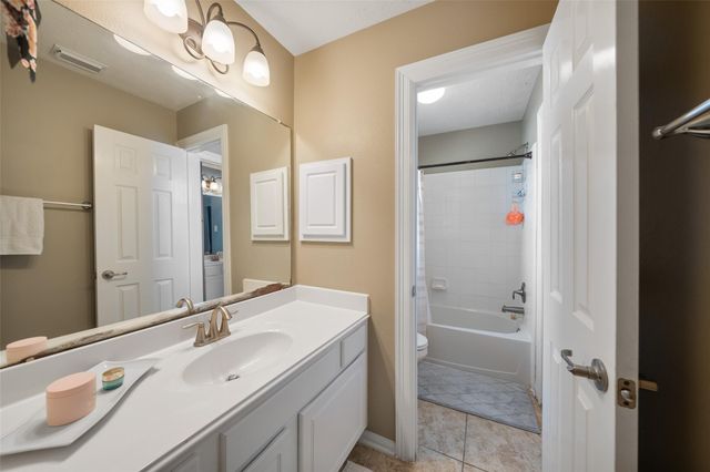 6407 Ashley Manor Drive, Spring, TX 77389