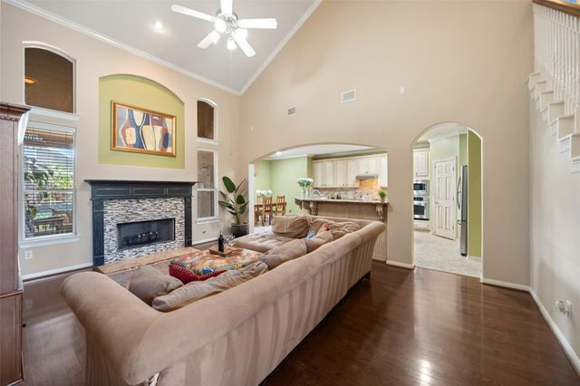 6407 Ashley Manor Drive, Spring, TX 77389