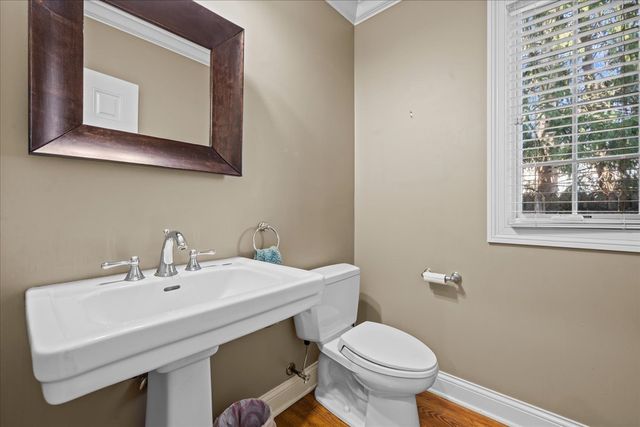 1303 GLENCOE Avenue, Highland Park, IL 60035