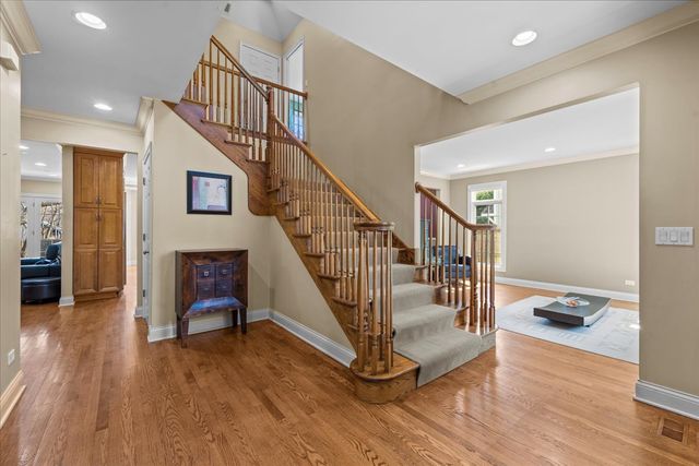 1303 GLENCOE Avenue, Highland Park, IL 60035