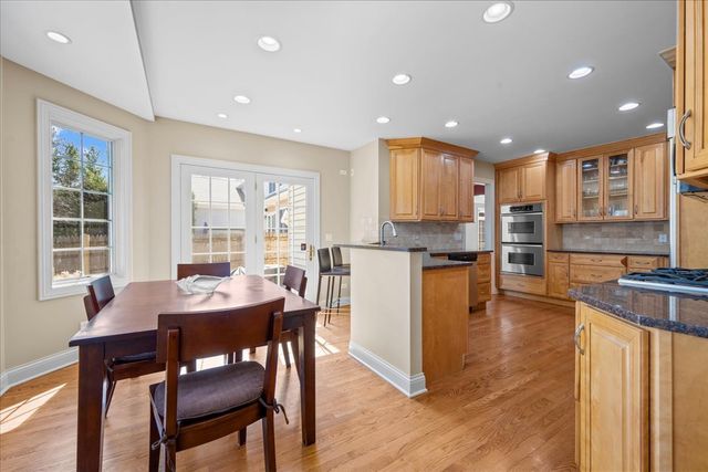 1303 GLENCOE Avenue, Highland Park, IL 60035