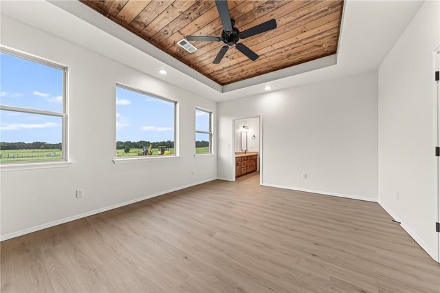 6138 New Hope, Hackett, AR 72937