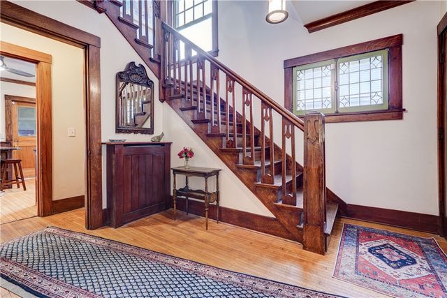 339 Seneca Parkway, Rochester, NY 14613