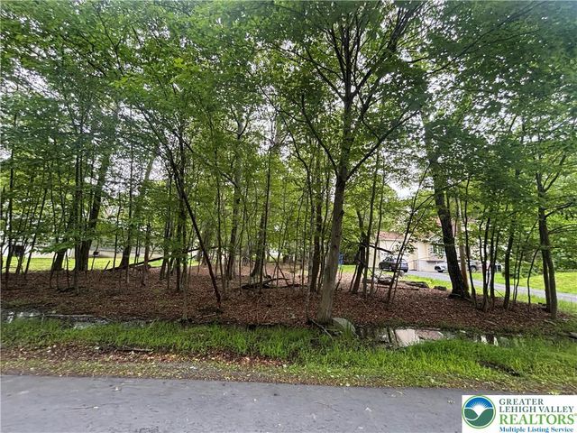 135 Heather Hill Road, Pike, PA 18328