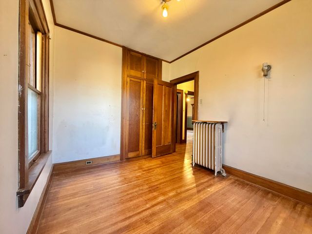 806 11TH Street, Corning, IA 50841