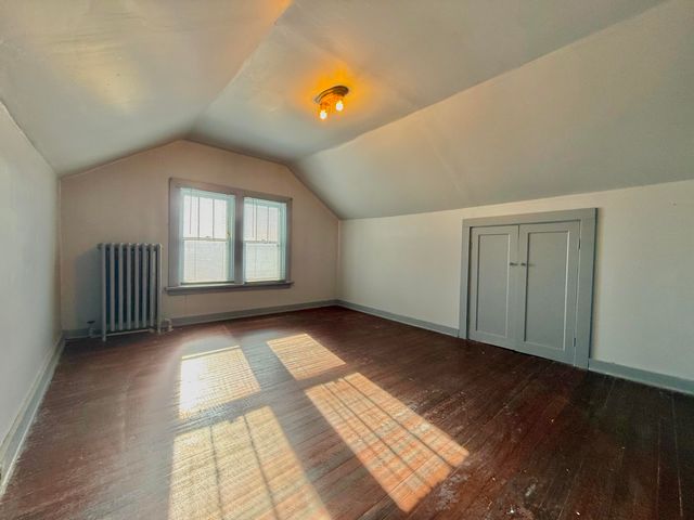 806 11TH Street, Corning, IA 50841