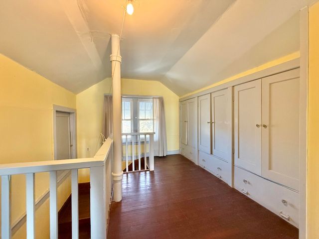 806 11TH Street, Corning, IA 50841