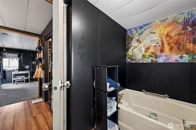 7812 18th Avenue Ct E, Tacoma, WA 98404