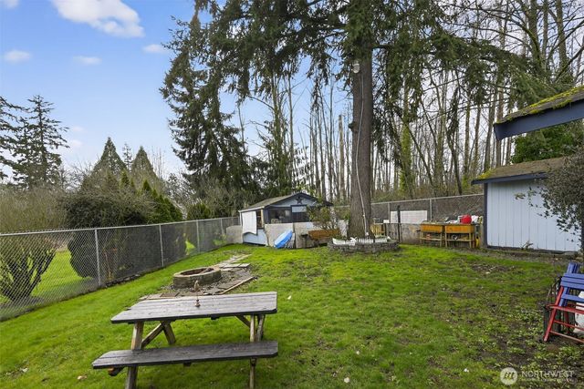 7812 18th Avenue Ct E, Tacoma, WA 98404