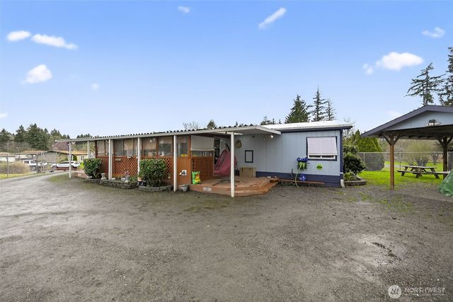 7812 18th Avenue Ct E, Tacoma, WA 98404