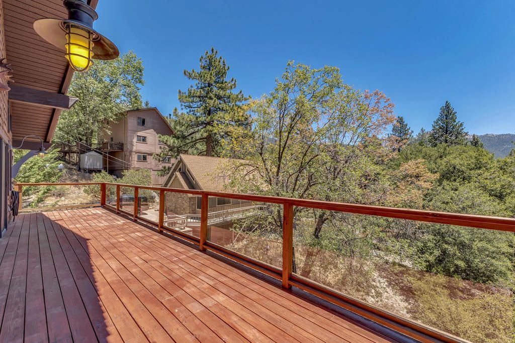 Image 19 of property listing at 24863 Ponderosa Drive, Idyllwild, CA 92549