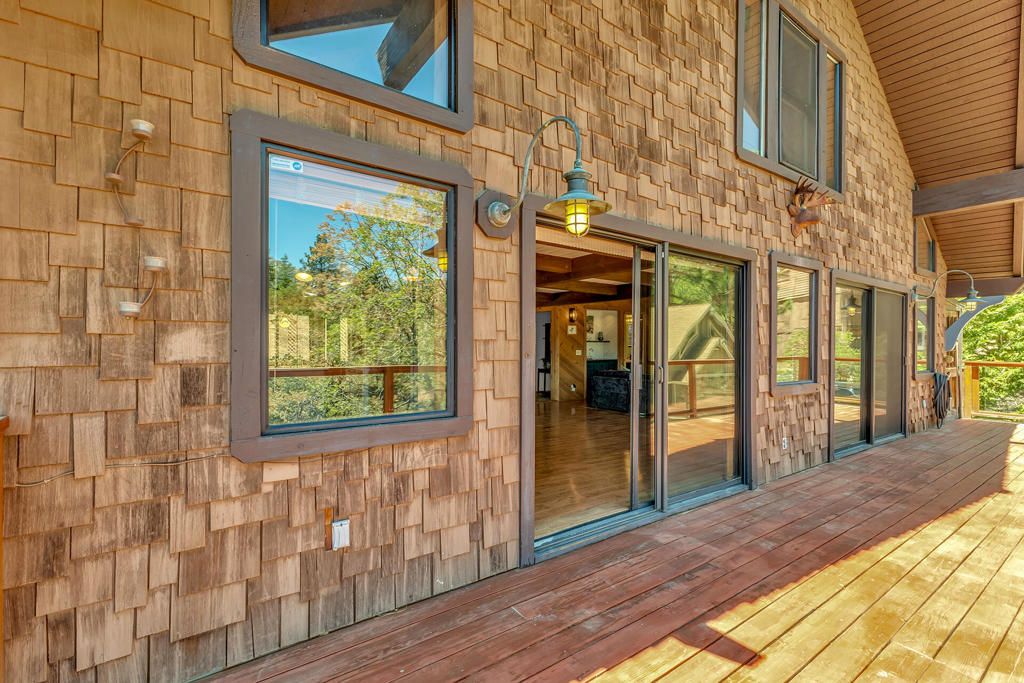 Image 21 of property listing at 24863 Ponderosa Drive, Idyllwild, CA 92549