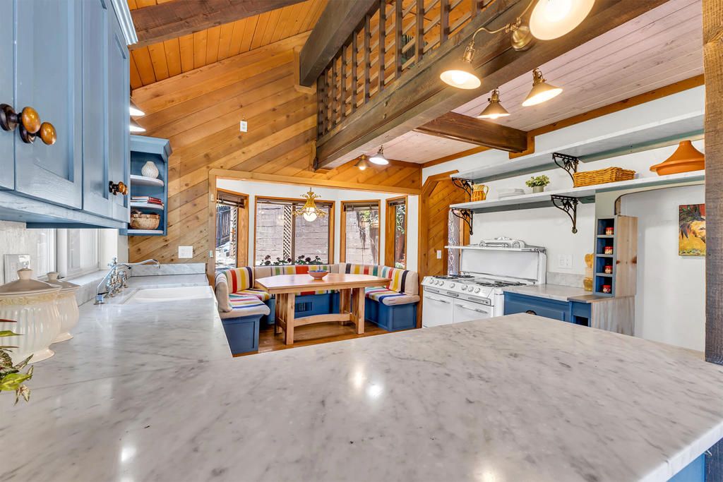 Image 24 of property listing at 24863 Ponderosa Drive, Idyllwild, CA 92549