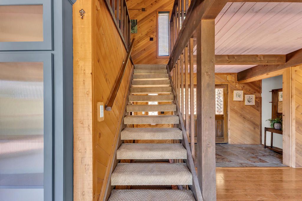 Image 32 of property listing at 24863 Ponderosa Drive, Idyllwild, CA 92549