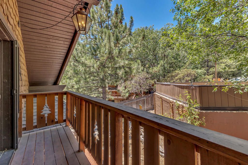 Image 39 of property listing at 24863 Ponderosa Drive, Idyllwild, CA 92549