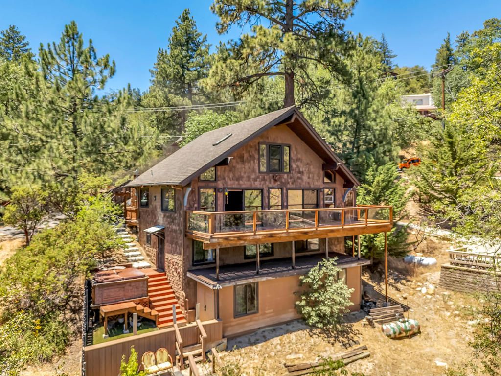 Image 63 of property listing at 24863 Ponderosa Drive, Idyllwild, CA 92549