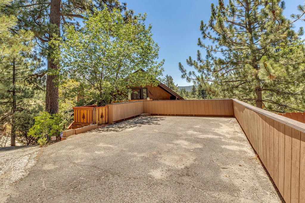 Image 69 of property listing at 24863 Ponderosa Drive, Idyllwild, CA 92549
