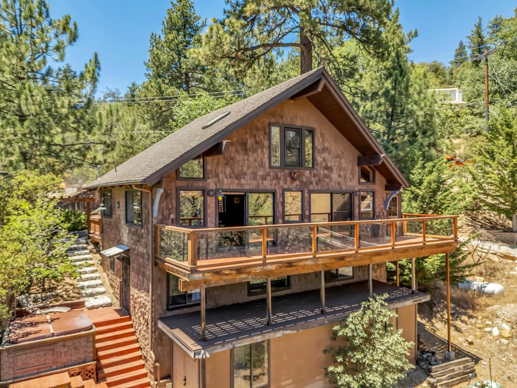 Image 71 of property listing at 24863 Ponderosa Drive, Idyllwild, CA 92549