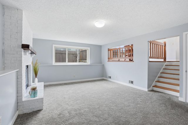 14135 Kipling Avenue S, Savage, MN 55378