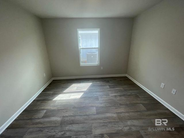 205 Burnston Way, Foley, AL 36535