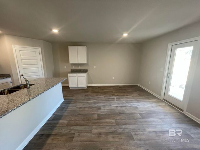 205 Burnston Way, Foley, AL 36535