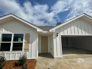 205 Burnston Way, Foley, AL 36535