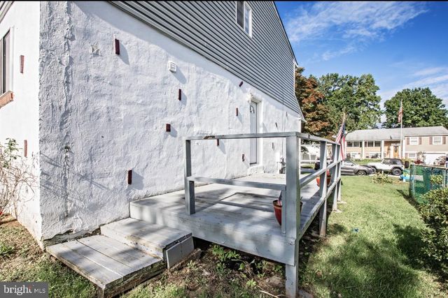 734 PLUMTREE LN, Claymont, DE 19703