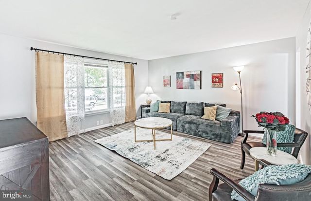 734 PLUMTREE LN, Claymont, DE 19703