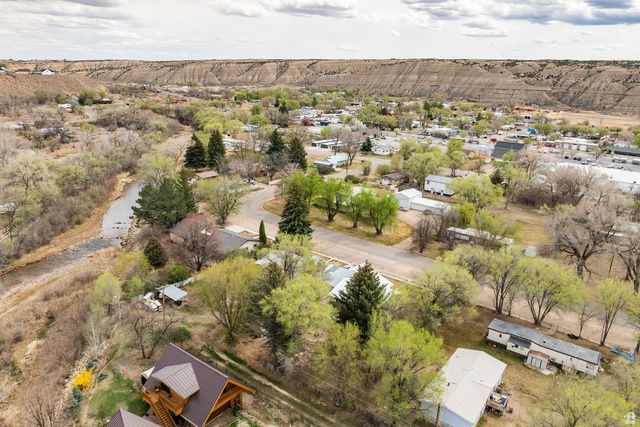 141 E 200 N, Duchesne, UT 84021