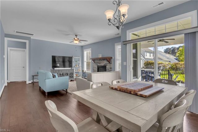 103 Alexandria WAY, Carrollton, VA 23314