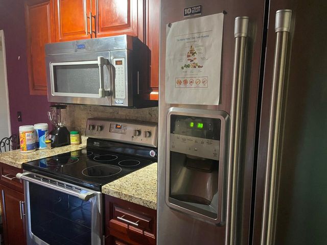 1246 NW 45th Street, Deerfield Beach, FL 33064
