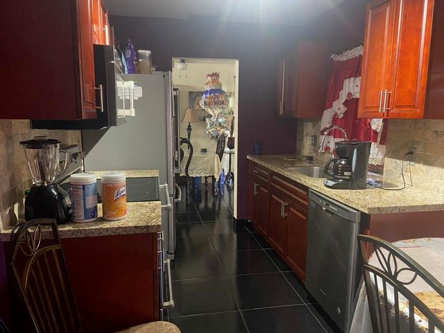 1246 NW 45th Street, Deerfield Beach, FL 33064