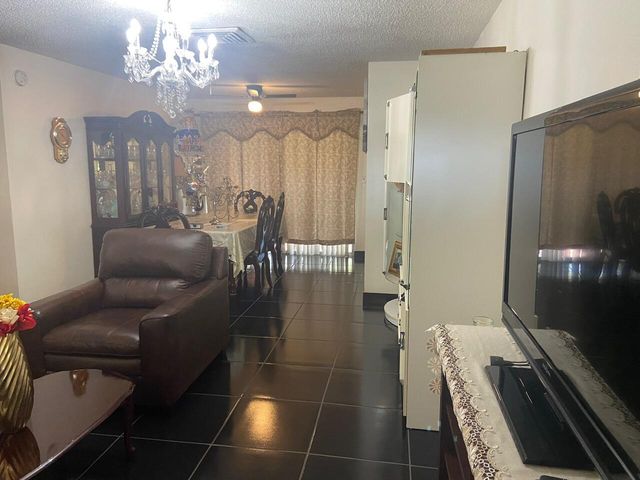1246 NW 45th Street, Deerfield Beach, FL 33064