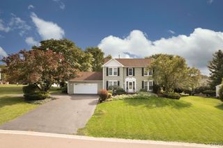 3302 Tuccamore Circle, Lysander, NY 13027