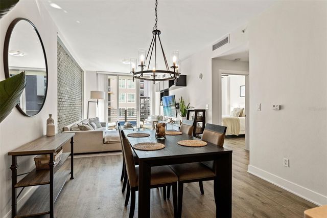 1120 E KENNEDY BOULEVARD 413, Tampa, FL 33602