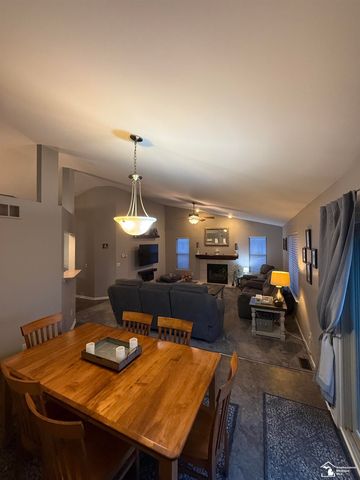 26656 Winslow Drive, Flat Rock, MI 48134