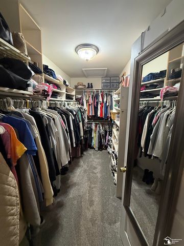 26656 Winslow Drive, Flat Rock, MI 48134