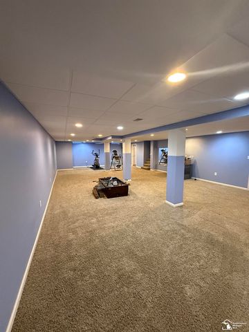 26656 Winslow Drive, Flat Rock, MI 48134