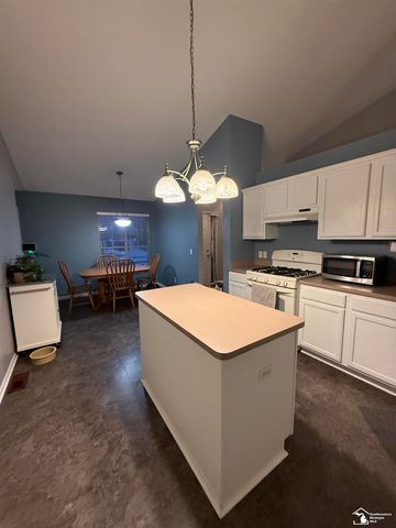 26656 Winslow Drive, Flat Rock, MI 48134