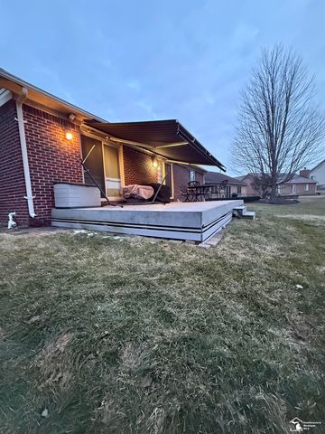 26656 Winslow Drive, Flat Rock, MI 48134