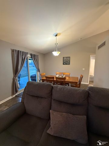 26656 Winslow Drive, Flat Rock, MI 48134