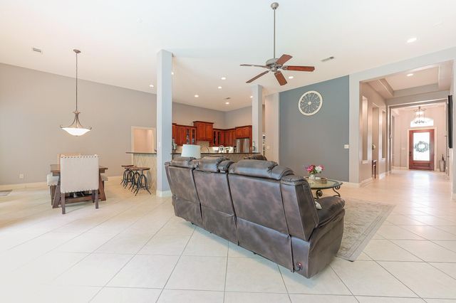 2318 Spring Lake Park Lane, Spring, TX 77386