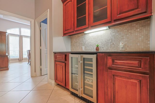 2318 Spring Lake Park Lane, Spring, TX 77386