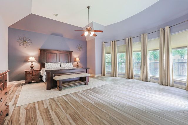 2318 Spring Lake Park Lane, Spring, TX 77386